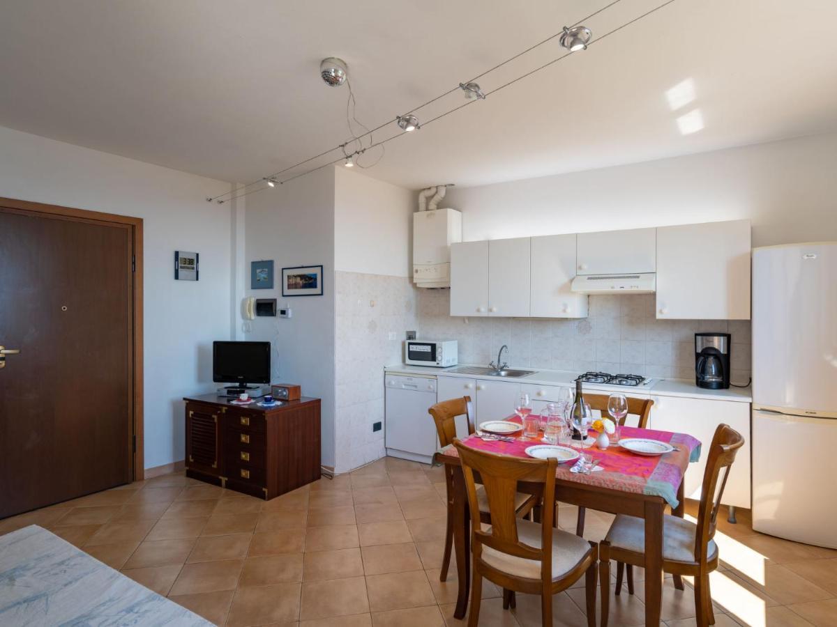 Apartment Le Margherite - Slr261 By Interhome Costarainera ภายนอก รูปภาพ