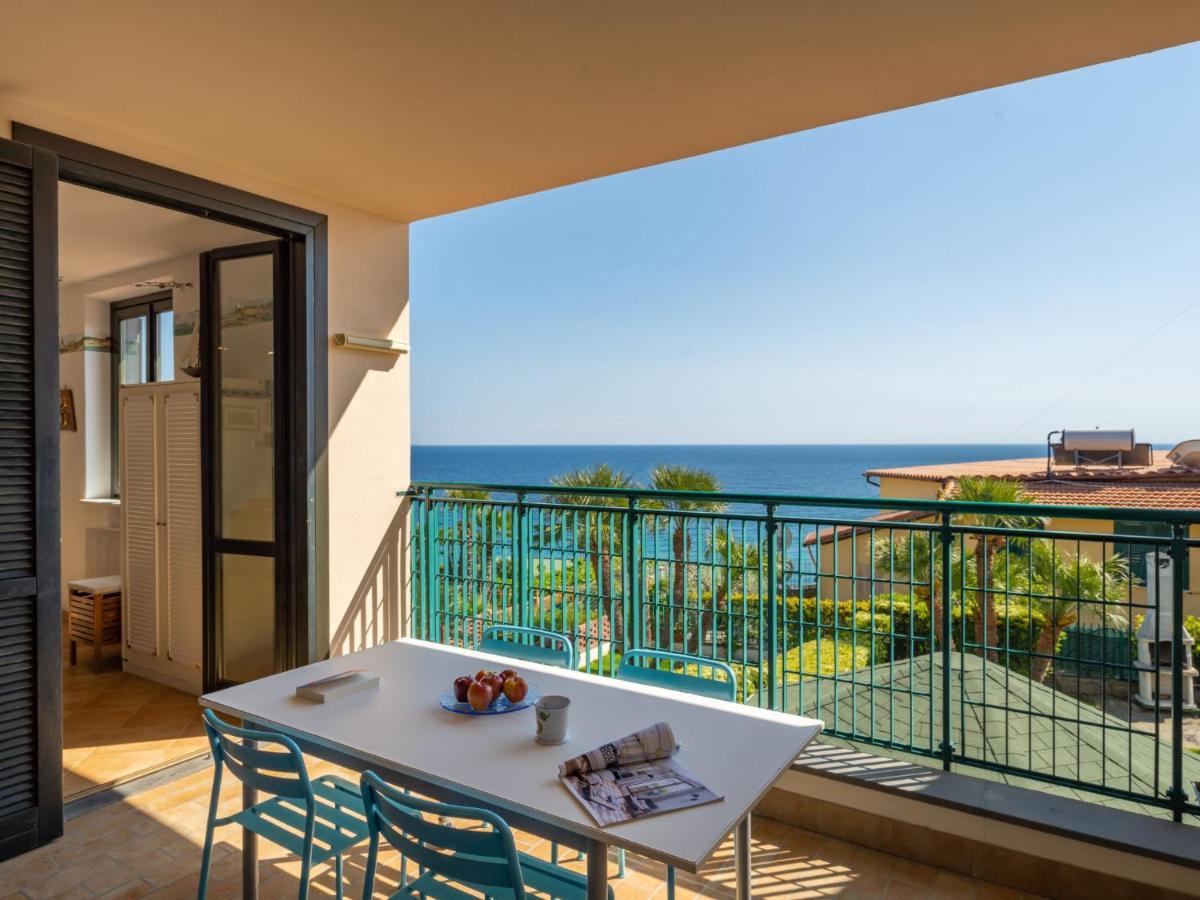 Apartment Le Margherite - Slr261 By Interhome Costarainera ภายนอก รูปภาพ